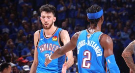 勇士队迎霍福德加盟，库明加交易传闻落幕，新赛季备战全面展开