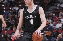 篮网尤里-科林斯加盟两天被裁：保障金背后引援策略审慎调整